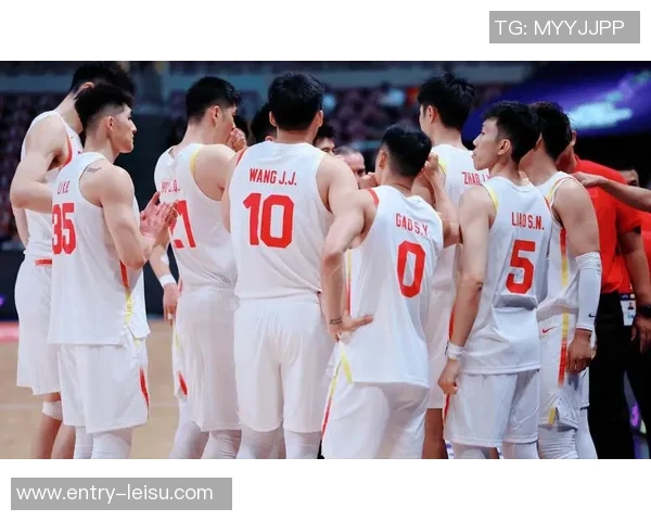 中国男篮惊险逆转韩国队以76比75赢得激烈对决展现团队精神与拼搏意志 中国男篮惊险逆转韩国队以76比75赢得激烈对决展现团队精神与拼搏意志