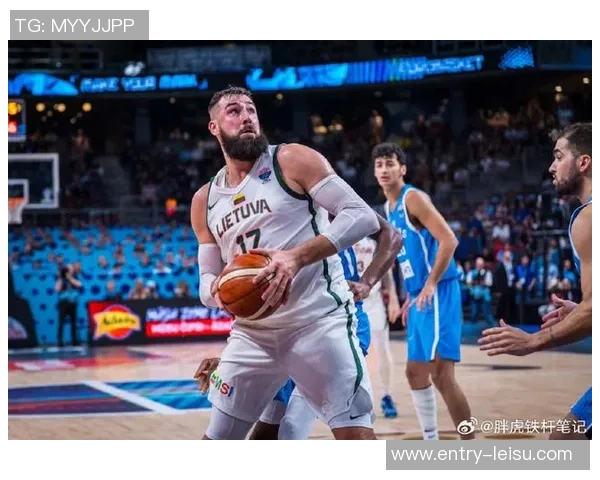 希腊男篮与冰岛男篮激战正酣谁能在比赛中笑到最后