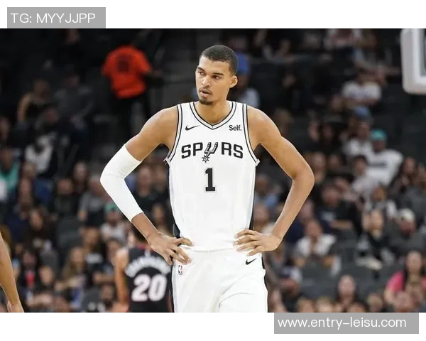 文班亚马新赛季表现惊艳场均数据引领最佳新秀争夺战 文班亚马新赛季表现惊艳场均数据引领最佳新秀争夺战